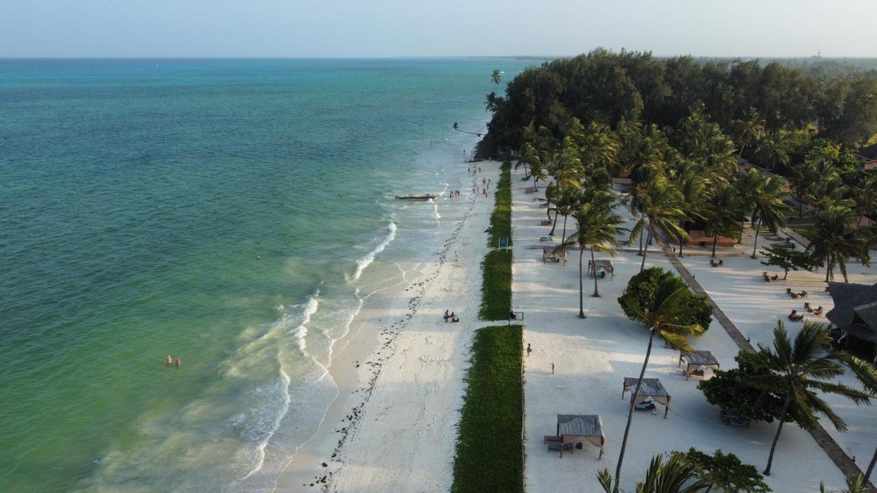 Vrclub Paje Palms Beach Resort Exterior foto