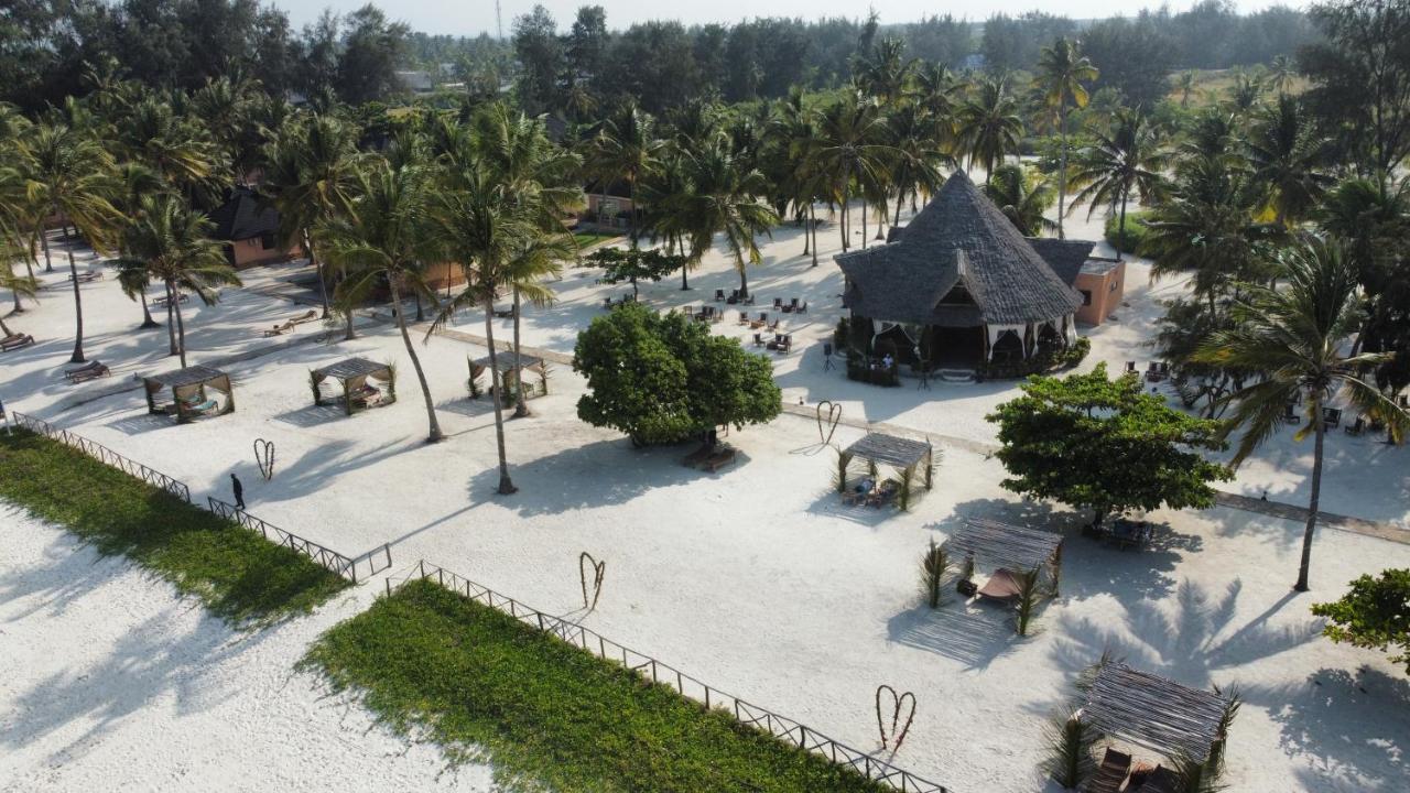 Vrclub Paje Palms Beach Resort Exterior foto